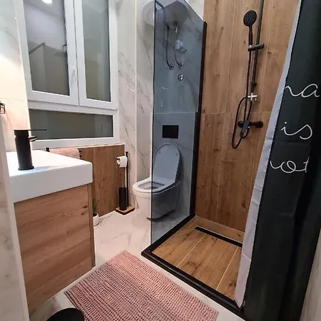 Premium Class - Free Parking * Ζαντάρ