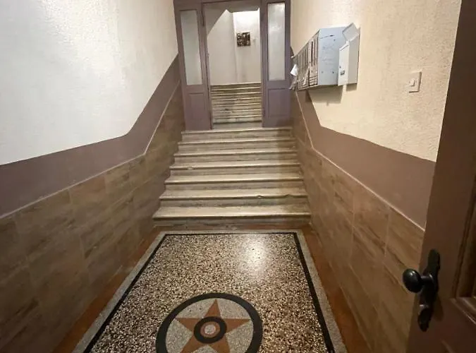 Premium Class - Free Parking